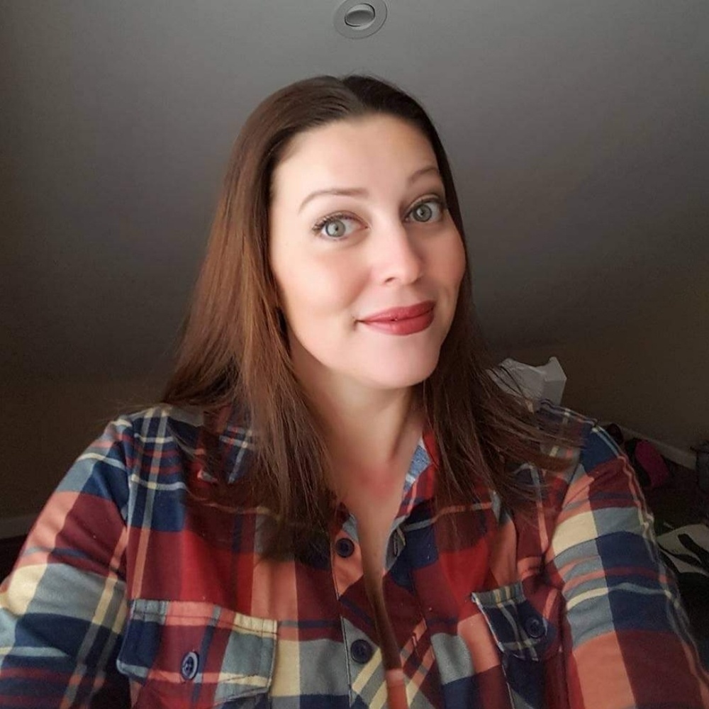 Meet your Posher, Carrie